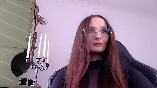 Snapshot of Nova_Mystic chatting on September 17, 1:46 pm Nova Mystic online show from September 17, 1:46 pm