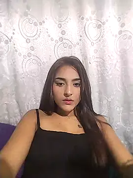 Snapshot of emilyvalencia_1 chatting on March 4, 5:02 am emilyvalencia 1 online show from March 4, 5:02 am