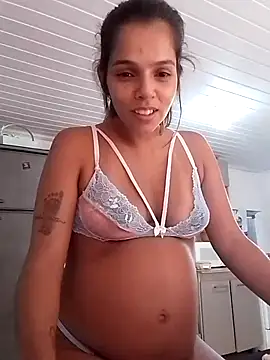 PatyPatriciaa online show from April 15, 6:15 pm