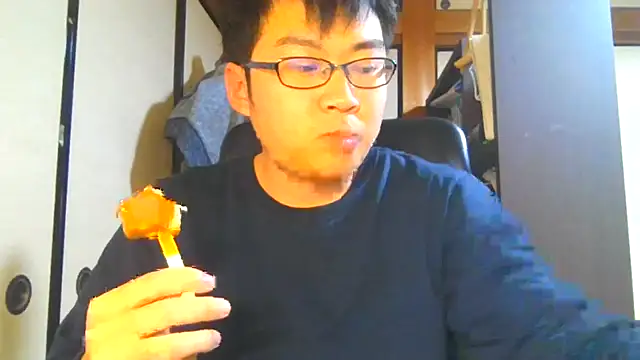 Snapshot of hiromu53 chatting on March 27, 12:38 pm hiromu53 online show from March 27, 12:38 pm