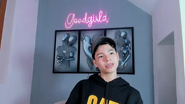 camillo virgil online show from October 10, 11:09 am