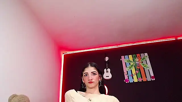 Snapshot of ingrid_zese_ chatting on September 10, 8:31 pm ingrid zese online show from September 10, 8:31 pm