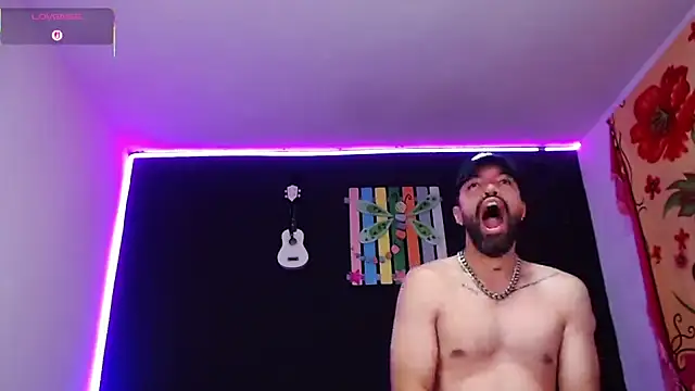 Snapshot of ingrid_zese_ chatting on October 20, 1:11 pm ingrid zese online show from October 20, 1:11 pm