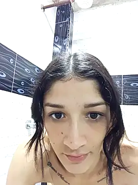 Snapshot of ingrid_zese_ chatting on November 1, 6:10 pm ingrid zese online show from November 1, 6:10 pm