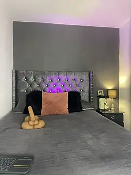 Snapshot of sofii_escobar chatting on February 22, 11:03 pm sofii escobar online show from February 22, 11:03 pm