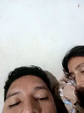 Snapshot of hendy692 chatting on December 20, 5:14 am hendy692 online show from December 20, 5:14 am