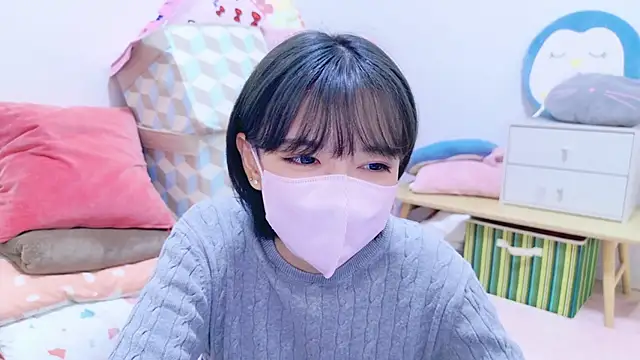 Azusa DoMybest online show from October 22, 7:52 am