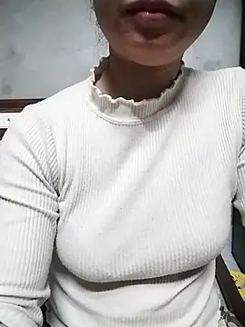 Mie rose online show from March 6, 2:13 pm