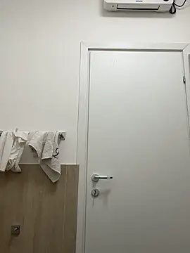 Rodrigopraba online show from April 14, 11:27 am