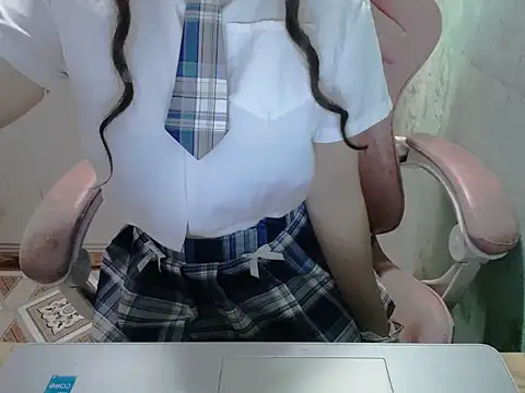Snapshot of ahoa_Tk chatting on June 6, 6:29 am ahoa Tk online show from June 6, 6:29 am