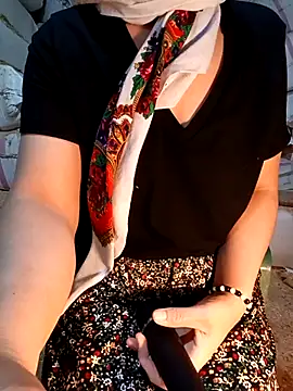 ezgi2545 online show from April 16, 1:23 pm