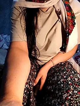 Snapshot of ezgi2545 chatting on May 11, 6:38 pm ezgi2545 online show from May 11, 6:38 pm