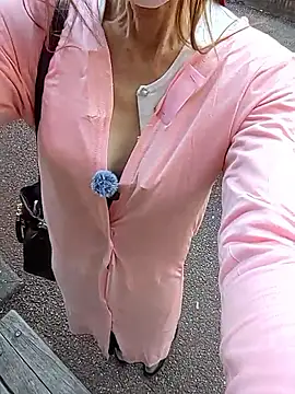 Snapshot of pink-mai chatting on March 15, 12:38 am pink-mai online show from March 15, 12:38 am