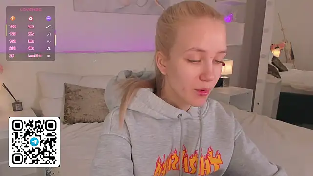 Anellyball online show from April 5, 10:12 am