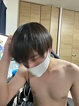 jiji9253 online show from March 8, 1:15 pm