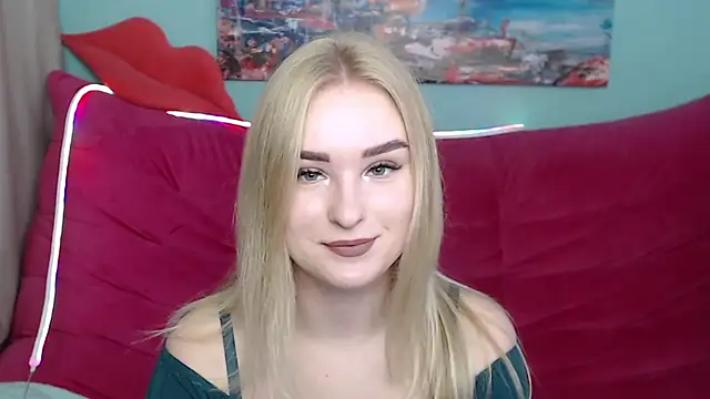 Snapshot of SofySofty chatting on October 26, 5:46 am SofySofty online show from October 26, 5:46 am