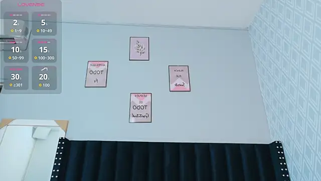 shyblacksweetiee online show from April 18, 2:59 am