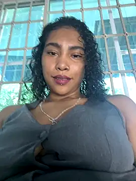Snapshot of SophieD chatting on September 21, 12:40 pm SophieD online show from September 21, 12:40 pm