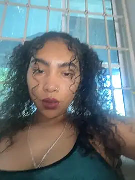 Snapshot of SophieD chatting on October 15, 12:16 pm SophieD online show from October 15, 12:16 pm