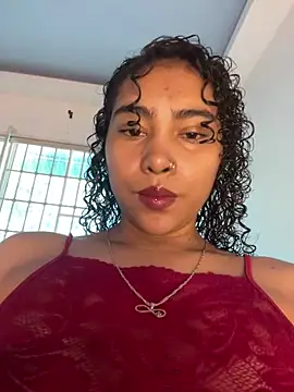 SophieD online show from May 24, 3:39 pm