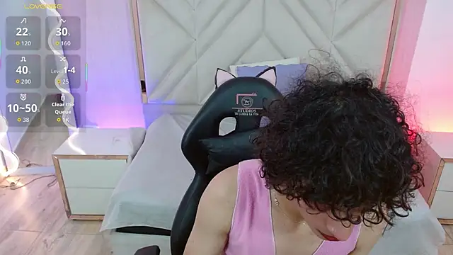 Snapshot of Chipi_tay chatting on September 11, 7:36 pm Chipi tay online show from September 11, 7:36 pm