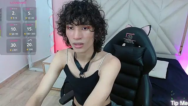 Snapshot of Chipi_tay chatting on October 8, 7:11 pm Chipi tay online show from October 8, 7:11 pm