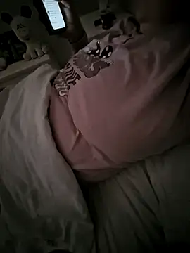 Monella52 online show from February 17, 9:50 am