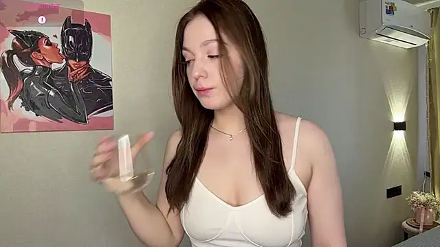 NguyetHankey online show from March 19, 6:06 am