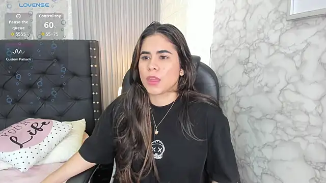 alicy  torres online show from April 14, 12:11 pm