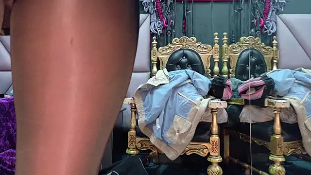 Snapshot of EvaSabath chatting on July 3, 9:32 pm EvaSabath online show from July 3, 9:32 pm