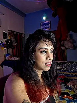 Snapshot of Love_Beauty01 chatting on June 23, 6:50 pm Love Beauty01 online show from June 23, 6:50 pm