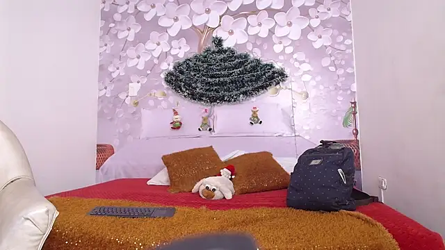 tammy 02  online show from December 15, 1:15 pm