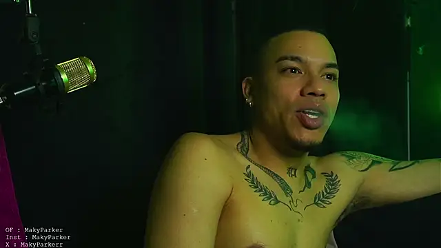 AlphaMasterXxx online show from January 13, 11:43 pm