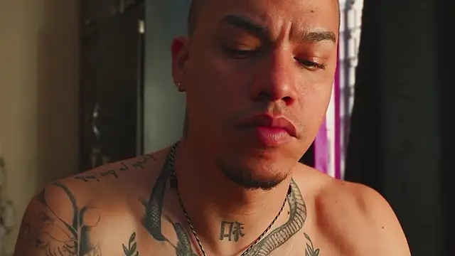 AlphaMasterXxx online show from March 27, 3:56 pm