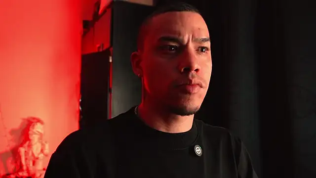 AlphaMasterXxx online show from March 31, 6:47 am