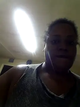 Snapshot of Karamelsaus chatting on October 11, 9:46 pm Karamelsaus online show from October 11, 9:46 pm