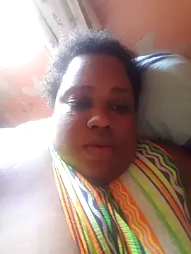 Snapshot of Karamelsaus chatting on October 18, 1:45 pm Karamelsaus online show from October 18, 1:45 pm