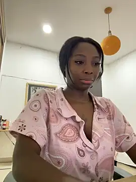 EmilyKisx online show from November 5, 1:11 pm