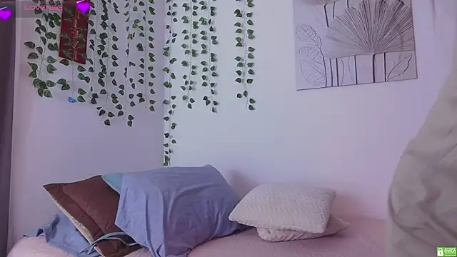 swt helen online show from March 29, 4:29 pm