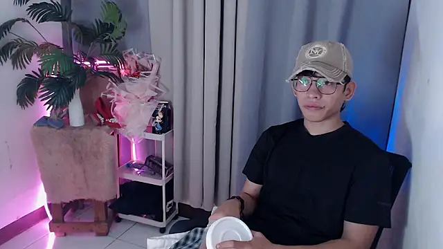 pinkcock froi2305 online show from March 23, 5:11 am