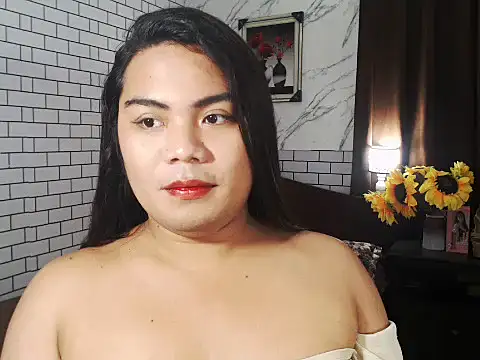 TSbrianaHugeCock online show from October 3, 1:13 am