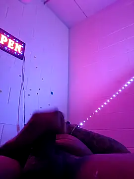 Nuttygmarley online show from November 27, 9:44 am