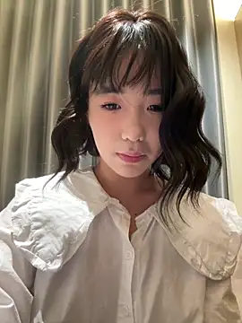 luluya1314 online show from April 4, 6:22 am