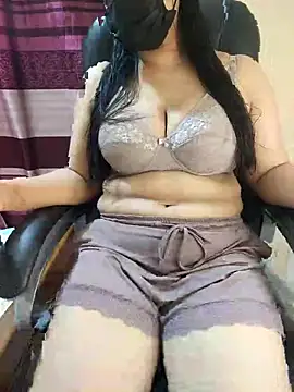 Snapshot of Nupur12s chatting on September 23, 1:36 pm Nupur12s online show from September 23, 1:36 pm