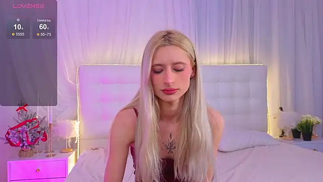 Monica Leen online show from January 19, 6:28 am