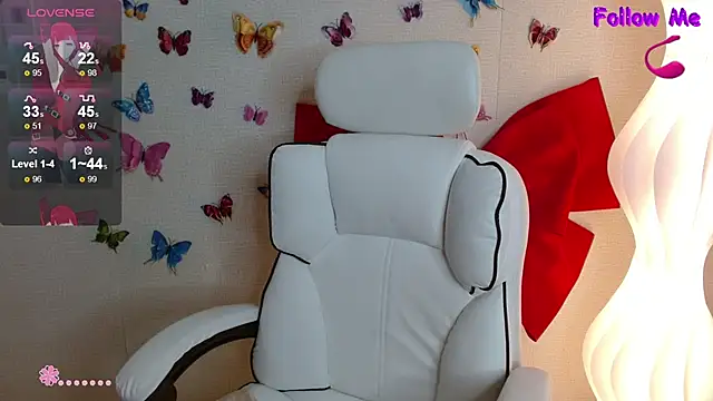 Snapshot of Boobyy-Bae chatting on September 27, 3:33 am Boobyy-Bae online show from September 27, 3:33 am