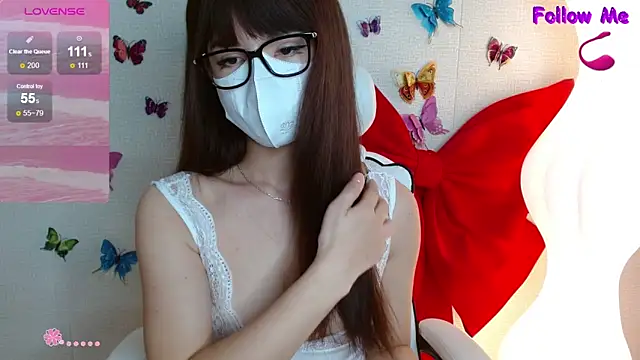 Snapshot of Boobyy-Bae chatting on October 30, 5:31 am Boobyy-Bae online show from October 30, 5:31 am