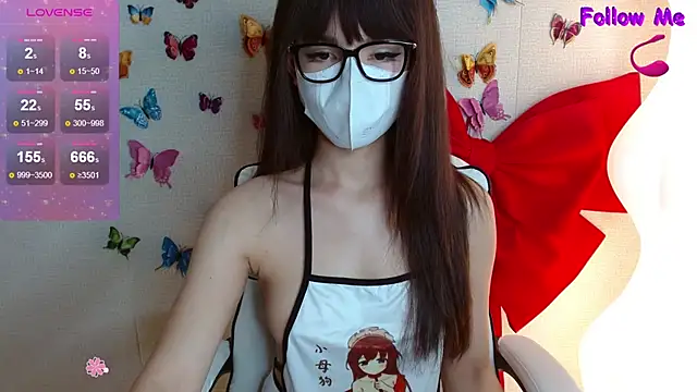 Snapshot of Boobyy-Bae chatting on November 21, 8:46 am Boobyy-Bae online show from November 21, 8:46 am