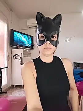 SweetSun69 online show from January 18, 2:43 pm