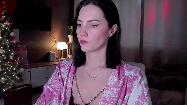 Snapshot of AdeleShinemm chatting on January 15, 7:13 am AdeleShinemm online show from January 15, 7:13 am